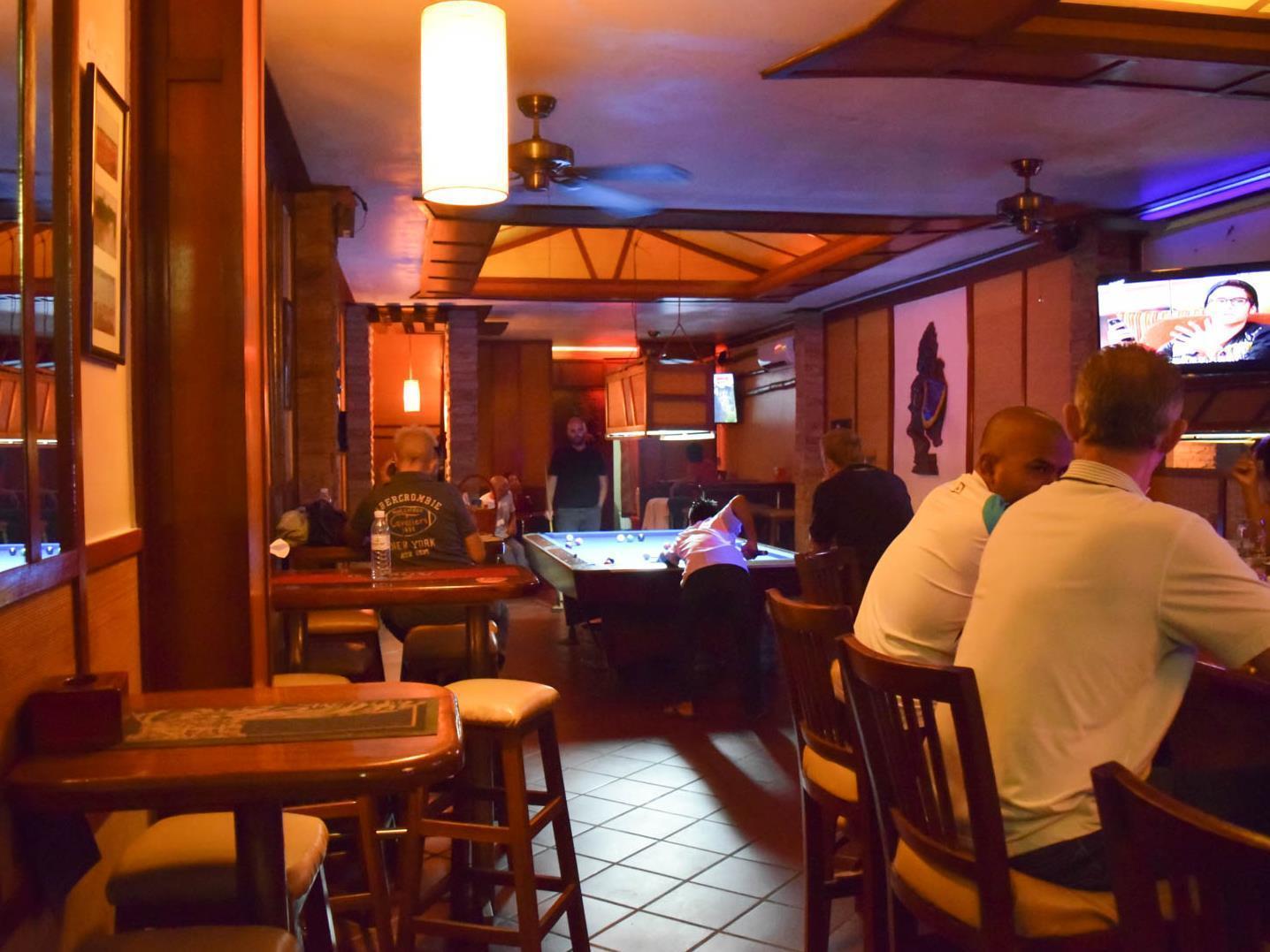 Bar Oz Riverside Guesthouse Phnompen Kültér fotó